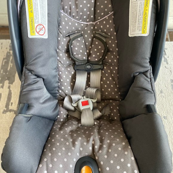 ❌SOLD❌Chicco keyfit 30 car seat - Picture 9 of 9